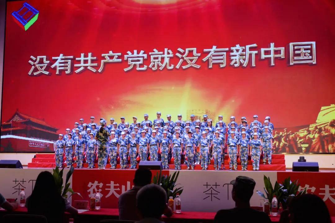赛博朋克酒保行动